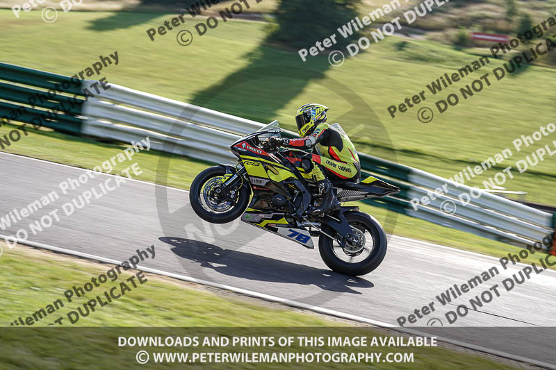 cadwell no limits trackday;cadwell park;cadwell park photographs;cadwell trackday photographs;enduro digital images;event digital images;eventdigitalimages;no limits trackdays;peter wileman photography;racing digital images;trackday digital images;trackday photos